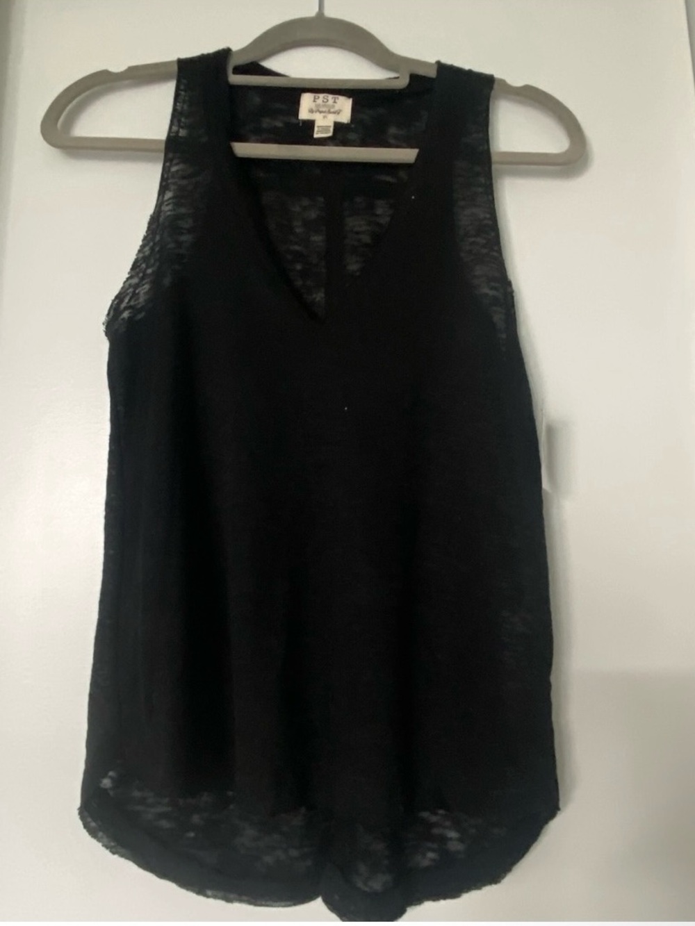 NWT - Project Social T - Lightweight V-Neck Tank Duo - Black & White - Picture 2 of 3
